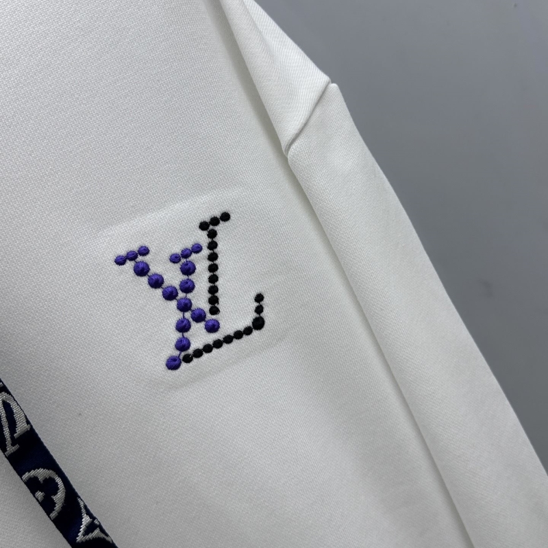 l0vis Vvtt0n hoodies